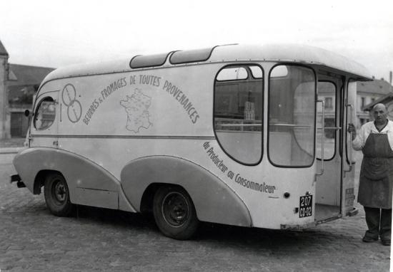 60 camionnette fromager soissons 1954